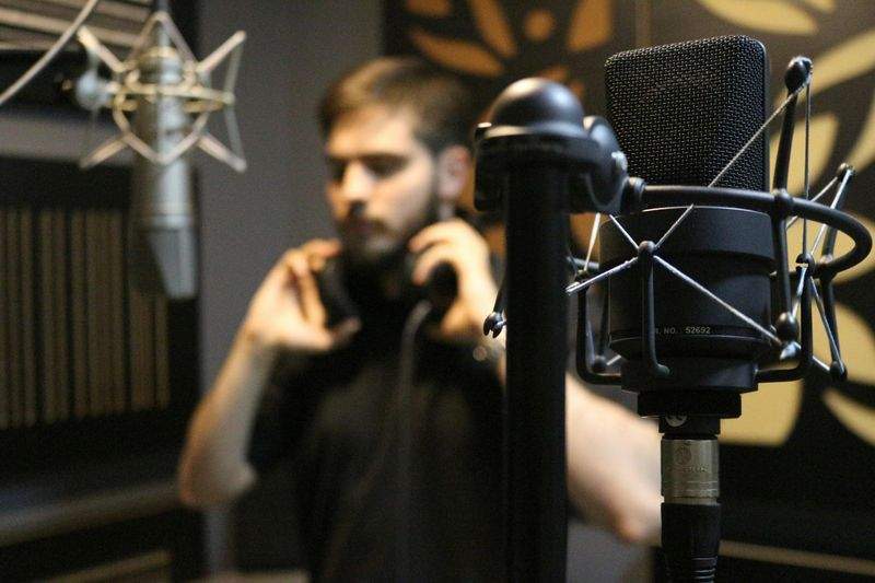 Choosing the Right Camera and Audio Setup for Your Studio Stream